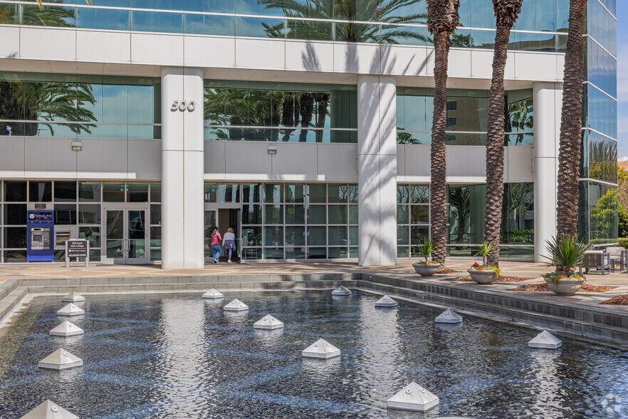 More Photos Of 500 N State College Blvd, Orange Coworking Space