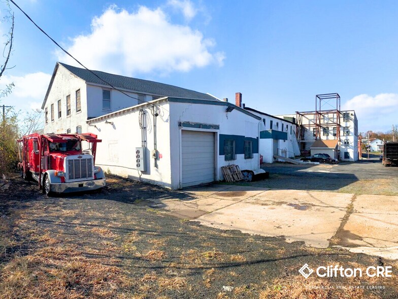 More Photos Of 94 Stokes Ave, Ewing Light Distribution For Sale