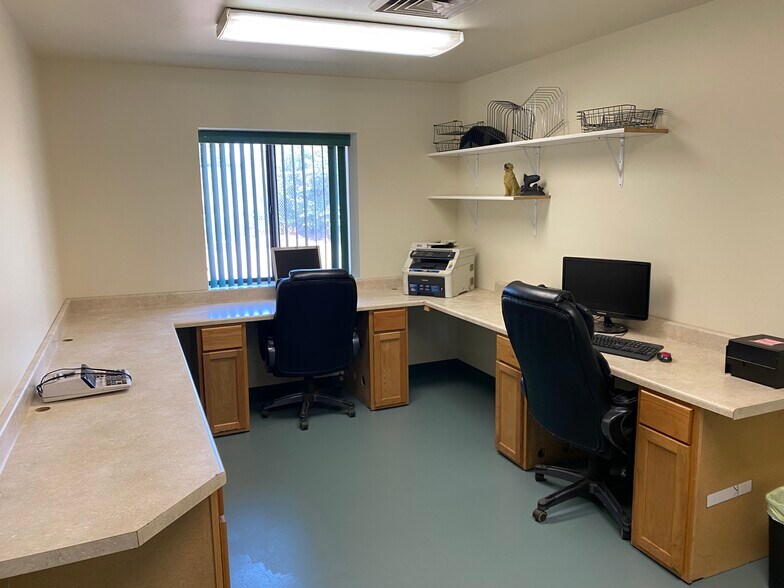 More Photos Of 6925 M 72 E, Williamsburg Industrial For Lease