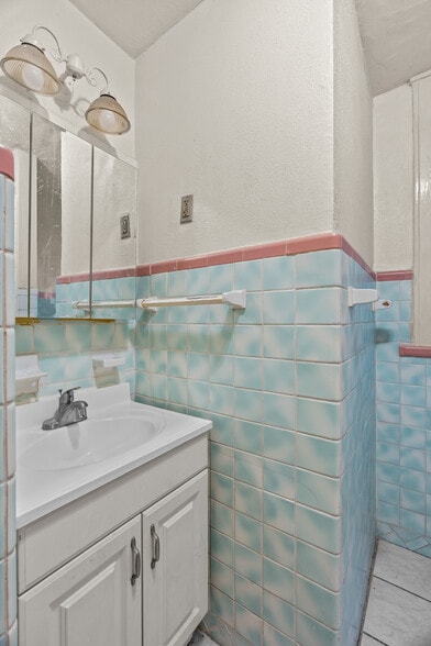 More Photos Of 4504 Arsenal St, Saint Louis Multifamily For Sale