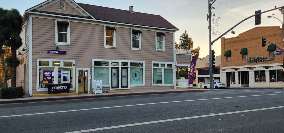 More Photos Of 12 S San Gorgonio Ave, Banning Storefront Retail Office For Lease