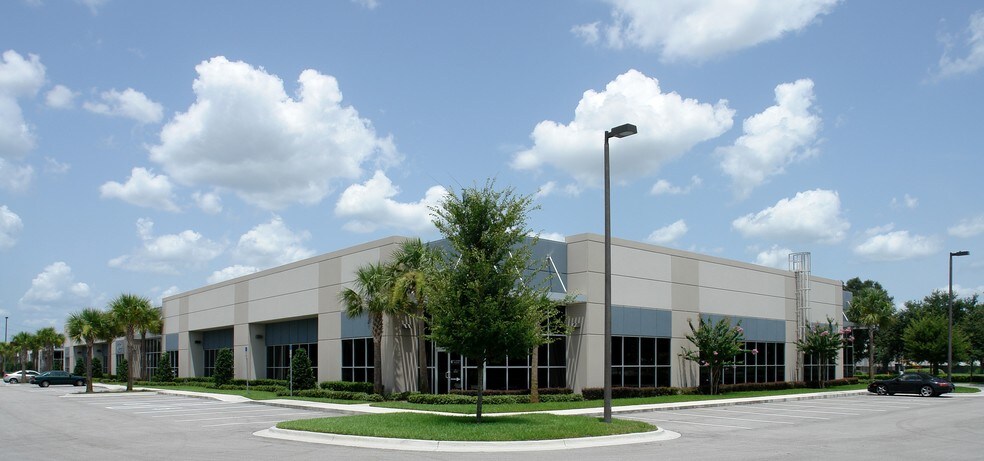Primary Photo Of 2405 Commerce Park Dr, Orlando Unknown For Lease