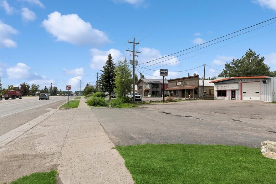 More Photos Of 6468 US Highway 93 S, Whitefish General Retail For Sale