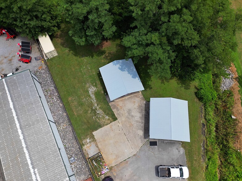 More Photos Of 1916 Jordan Ln NW, Huntsville Freestanding For Sale