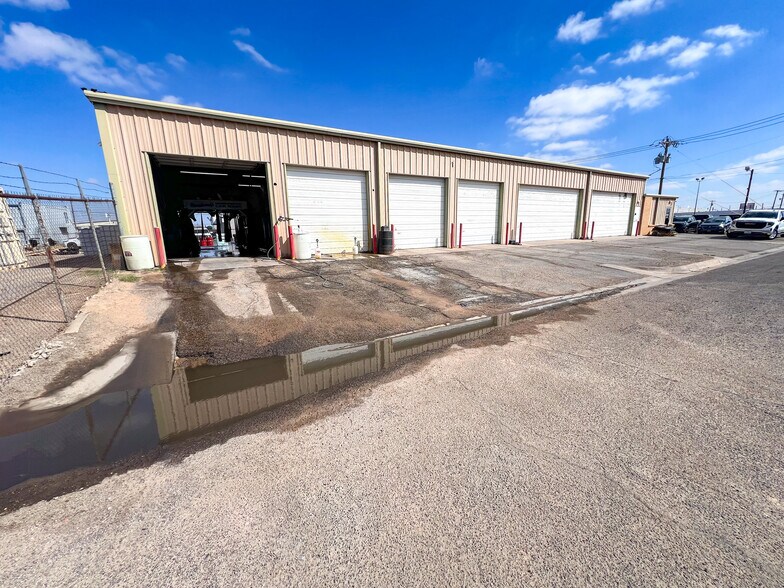 More Photos Of 3205 W Wall St, Midland Auto Dealership For Sale