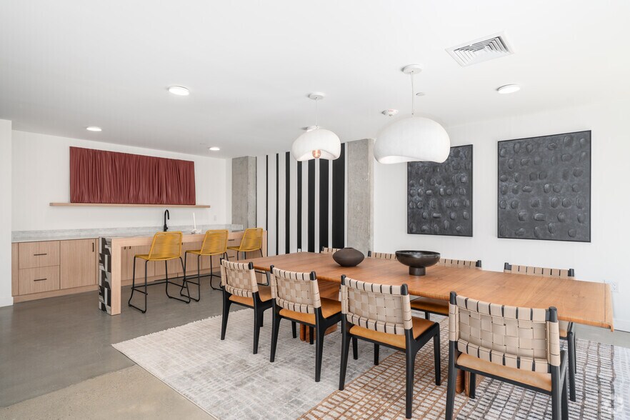 More Photos Of 1314 Spring Garden St, Philadelphia Apartments For Lease