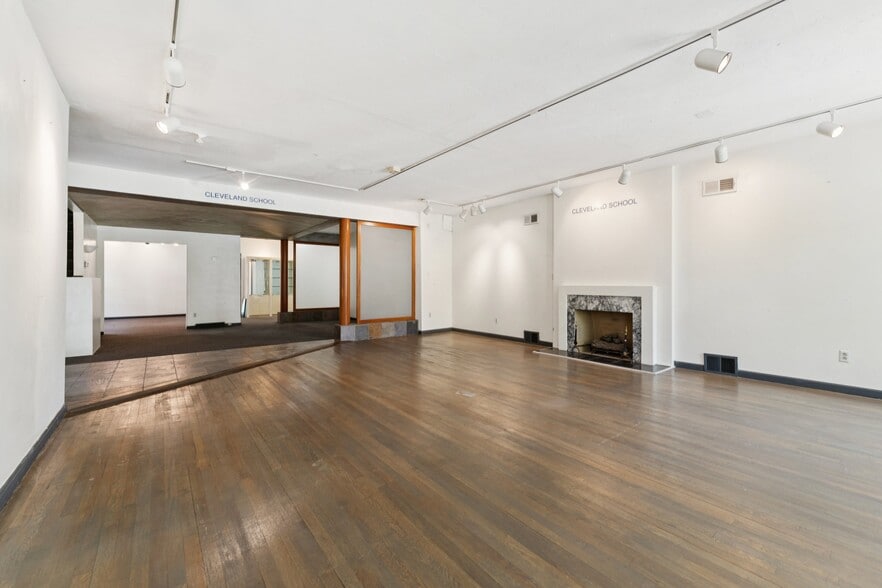 More Photos Of 12610 Larchmere Blvd, Cleveland General Retail For Sale