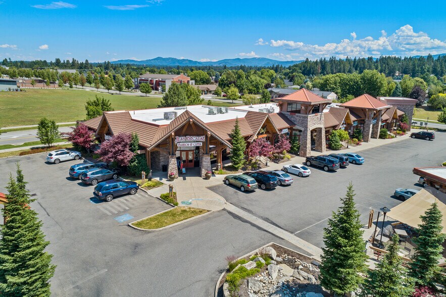 More Photos Of 8238 N Government Way, Hayden Freestanding For Lease