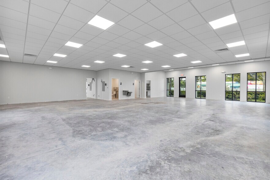 More Photos Of 5595 SE Grouper, Stuart Medical For Lease