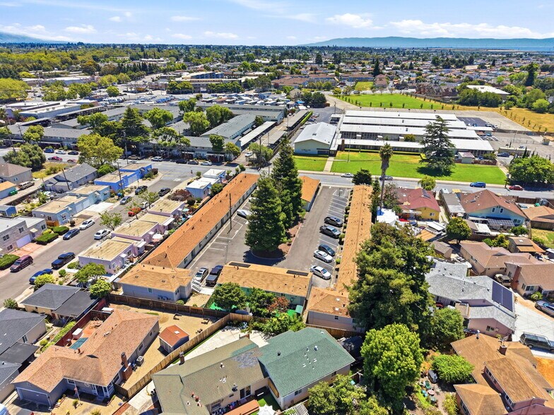 More Photos Of 755 Fargo Ave, San Leandro Apartments For Sale