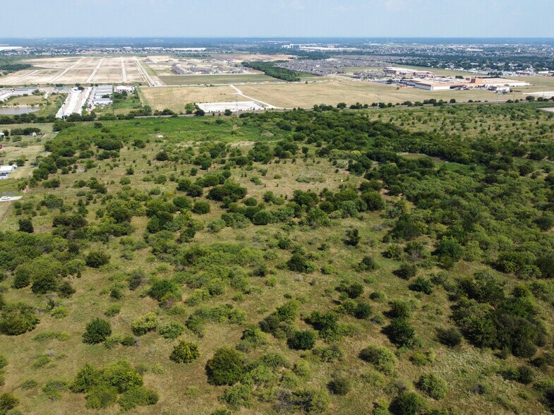 More Photos Of 1015 N Crowley Rd, Crowley Land For Sale