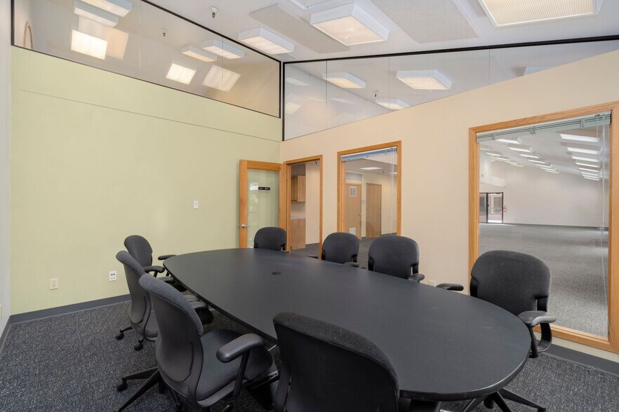 More Photos Of 724 Whalers Way, Fort Collins Office For Lease