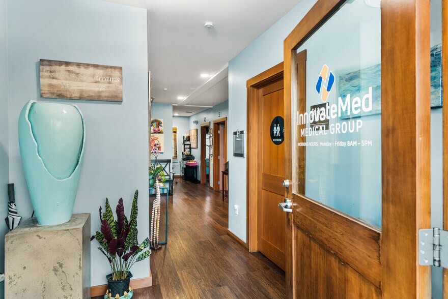 More Photos Of 615 E Chapman Ave, Orange Medical For Sale