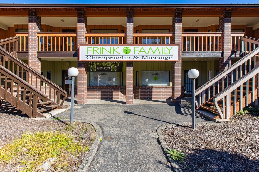 More Photos Of 18407 Pacific Ave S, Spanaway Office For Lease