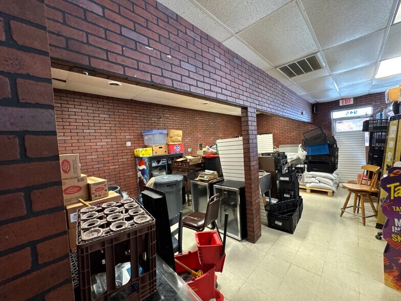 More Photos Of 945 E Webb Ave, Burlington Freestanding For Sale