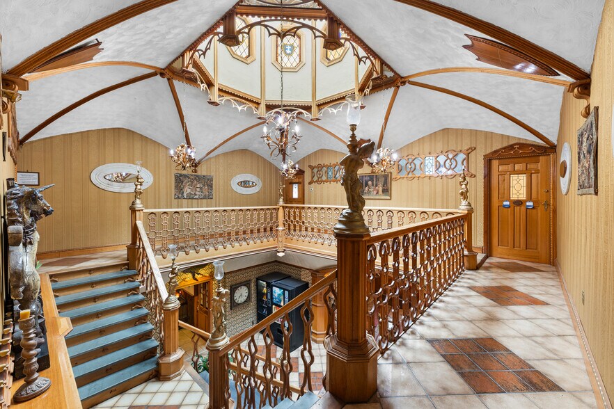 More Photos Of 84 Park Ave, Flemington Office For Lease