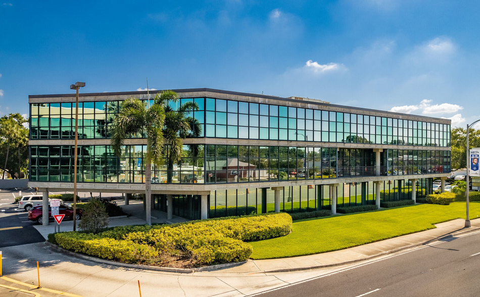 Primary Photo Of 4401 W Kennedy Blvd, Tampa Office For Lease