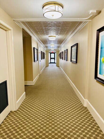 More Photos Of 423 Hope St, Bristol Apartments For Sale