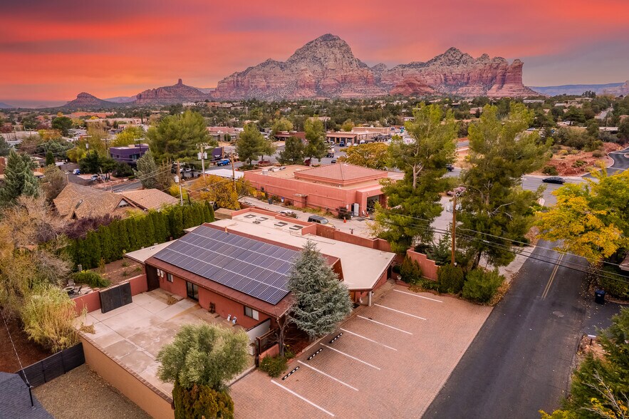 More Photos Of 45 Birch Blvd, Sedona Medical For Lease