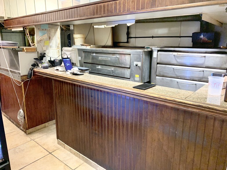 More Photos Of 993 Pleasant Valley Way, West Orange Restaurant For Sale