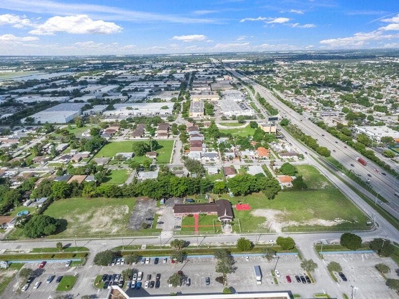 More Photos Of 16600 NW 44th Ct, Opa Locka Land For Lease