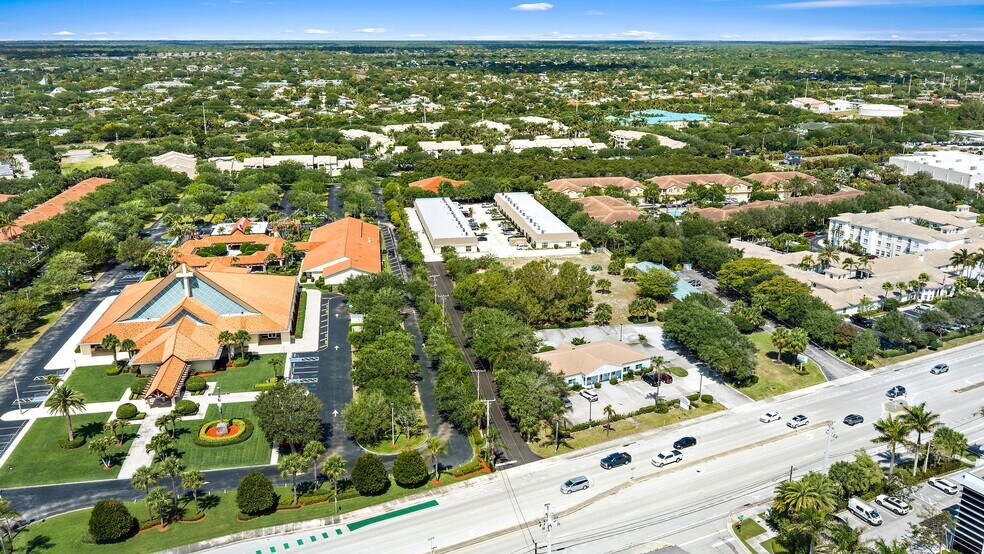 More Photos Of 212 N U.S. Hwy 1, Tequesta Warehouse For Lease