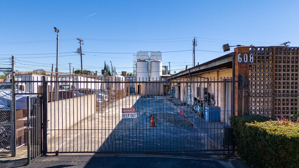 More Photos Of , Glendale Industrial For Sale