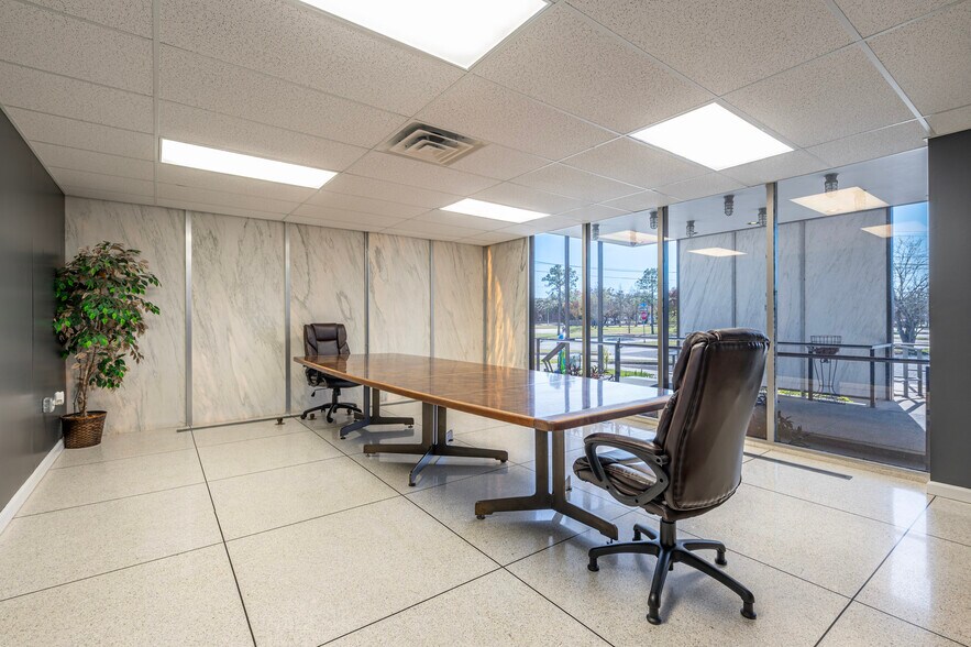 More Photos Of 4211 Video St, Dickinson Office For Sale