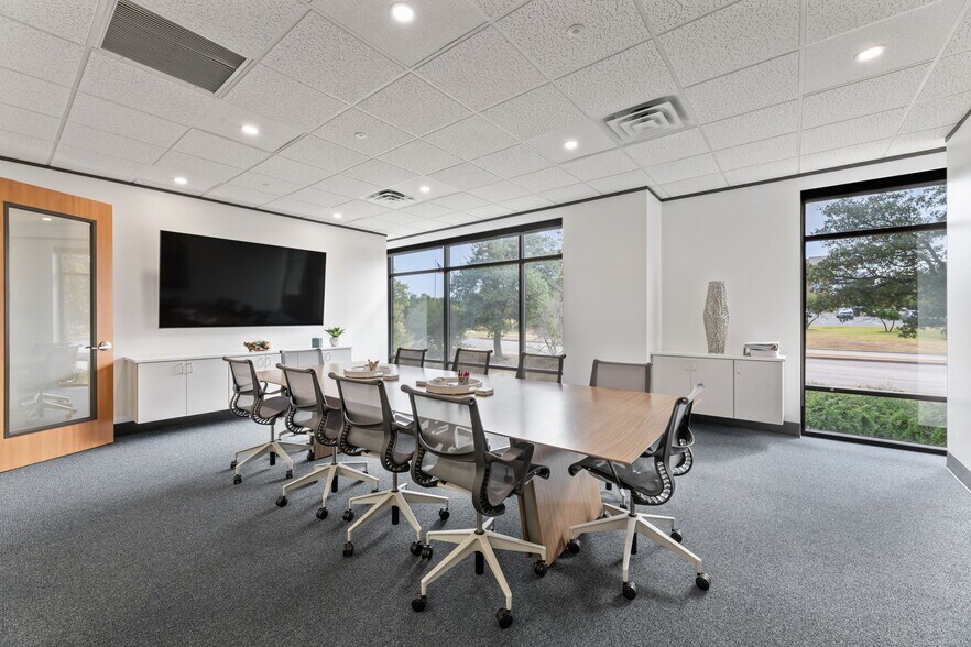 More Photos Of 2508 Ashley Worth Blvd, Austin Medical For Sale