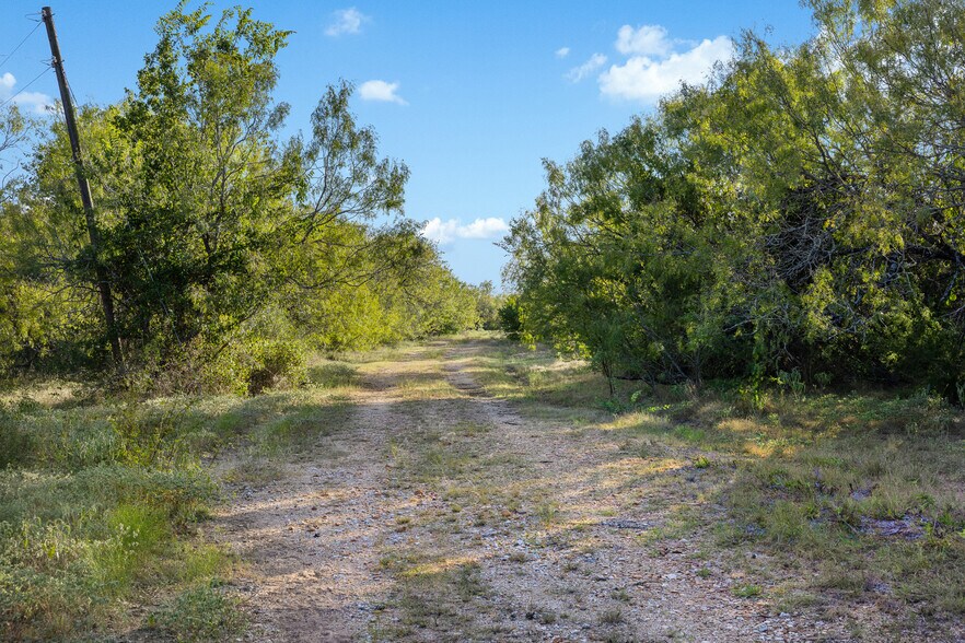 More Photos Of 399 Seals Creek Rd, Lockhart Land For Sale