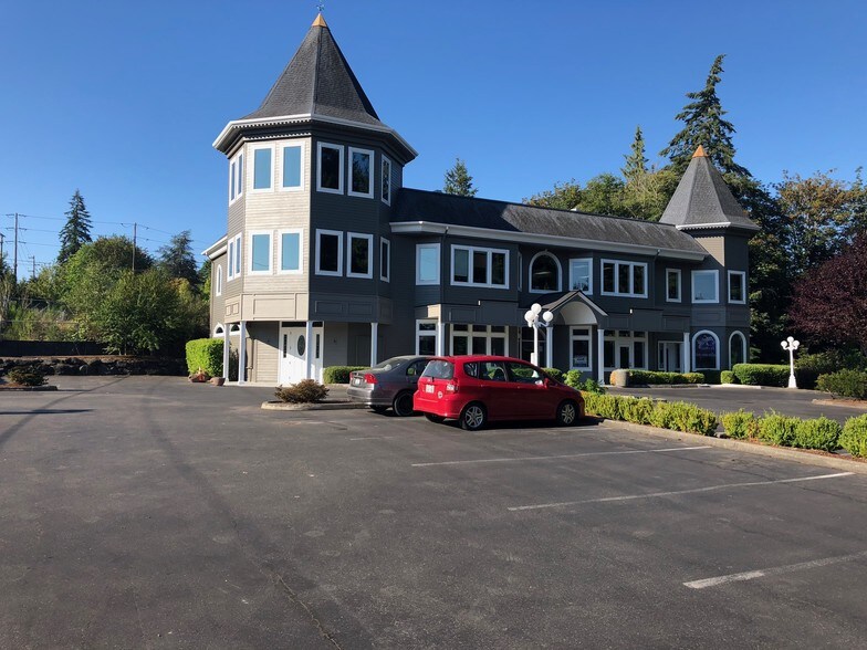 More Photos Of 1140 Bethel Ave, Port Orchard Storefront Retail Office For Lease