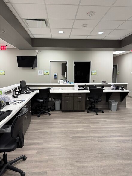 More Photos Of 1395 US Highway 183, Leander Unknown For Lease