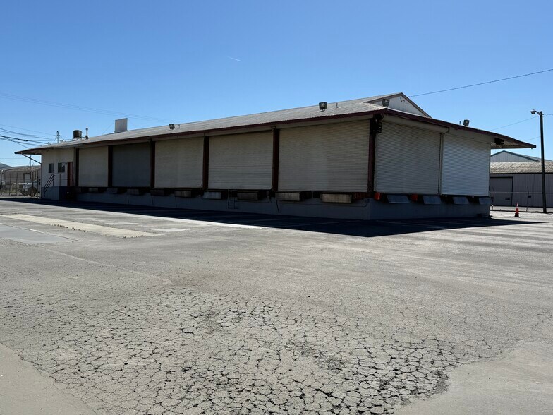 More Photos Of 1455 Lone Palm Ave, Modesto Warehouse For Lease