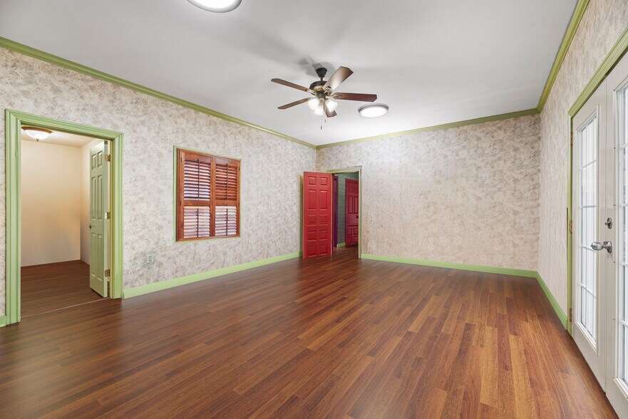 More Photos Of 1106 Avenue O, Huntsville Office Residential For Sale