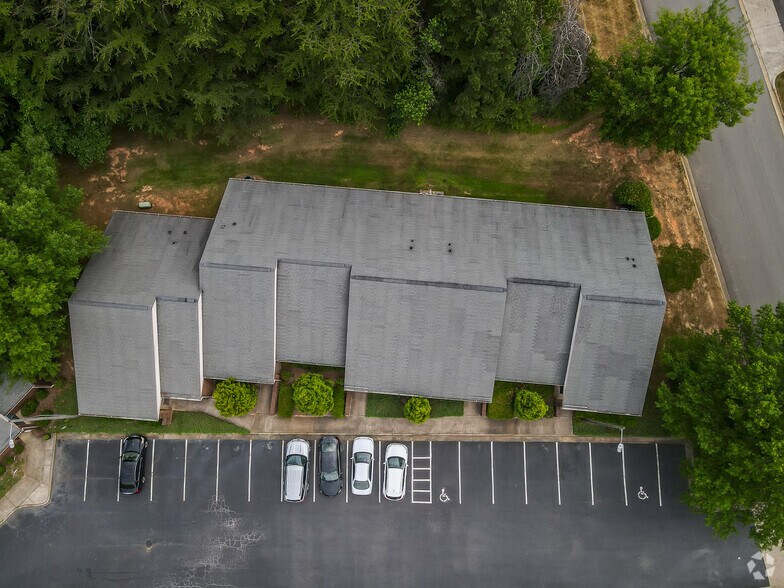 More Photos Of 1038 X Ray Dr, Gastonia Medical For Lease
