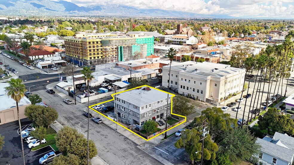 More Photos Of 285 W Center St, Pomona Apartments For Sale