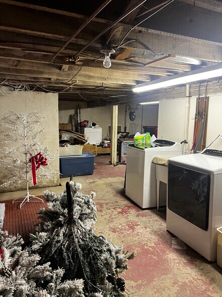 More Photos Of 1167 Central Ave, Albany General Retail For Sale