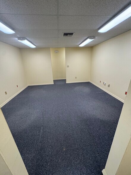 More Photos Of 1399 SE Port St Lucie Blvd, Port Saint Lucie Office For Lease