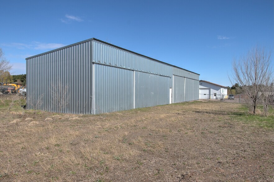More Photos Of 1895 Frontage Rd, Mora Manufacturing For Sale