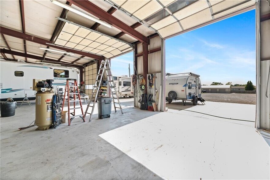 More Photos Of 11932 SW US Highway 54, Augusta Trailer Camper Park For Sale
