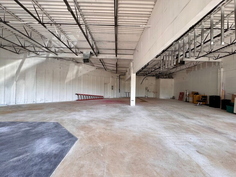 More Photos Of 2361-2371 Concord Lake Rd, Concord Unknown For Lease