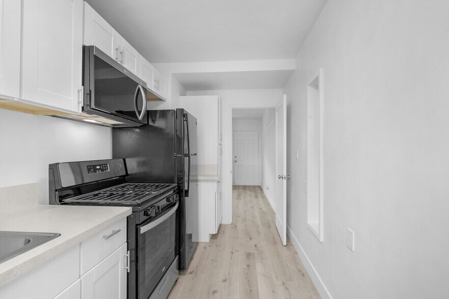 More Photos Of 2401-2409 24th St, Sacramento Apartments For Sale