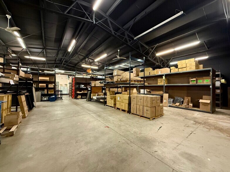 More Photos Of 139 E 3900 S, Salt Lake City Showroom For Lease