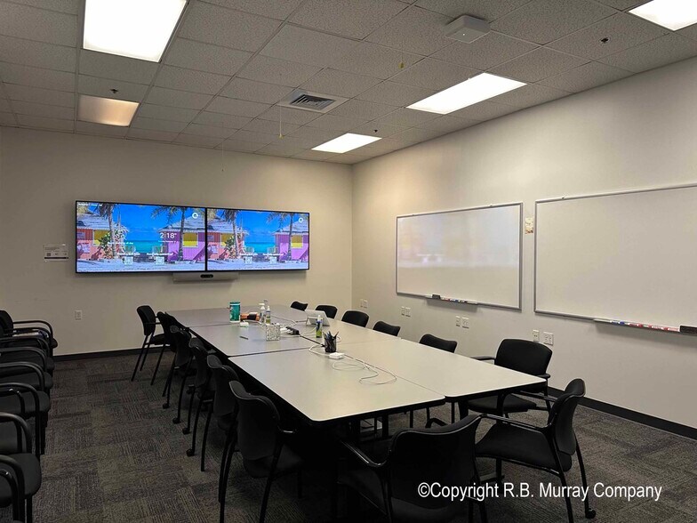 More Photos Of 4124 S McCann Ct, Springfield Medical For Lease