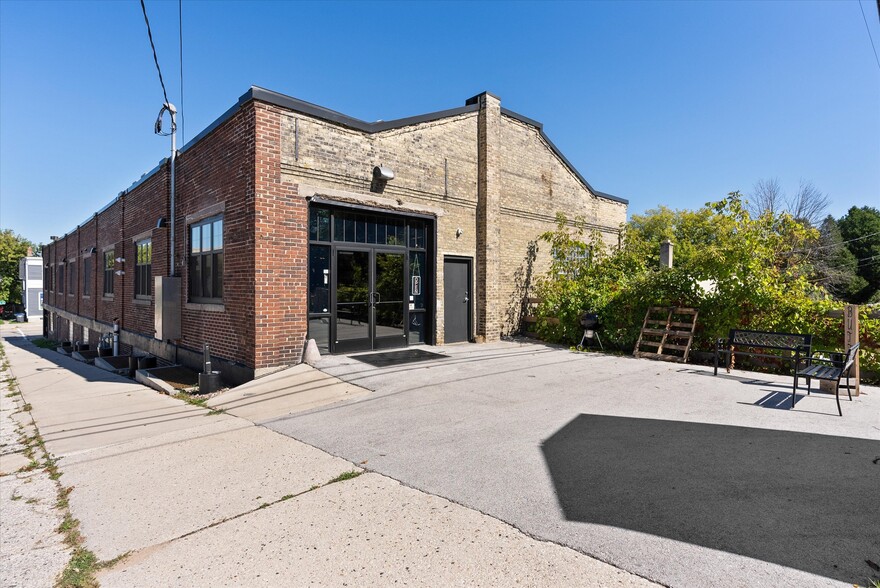 Primary Photo Of 1133 Indiana Ave, Sheboygan Storefront Retail Office For Lease