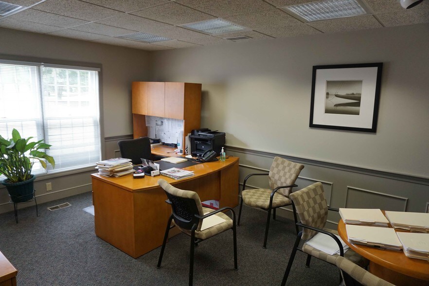 More Photos Of 80 Washington St, Norwell Office For Lease