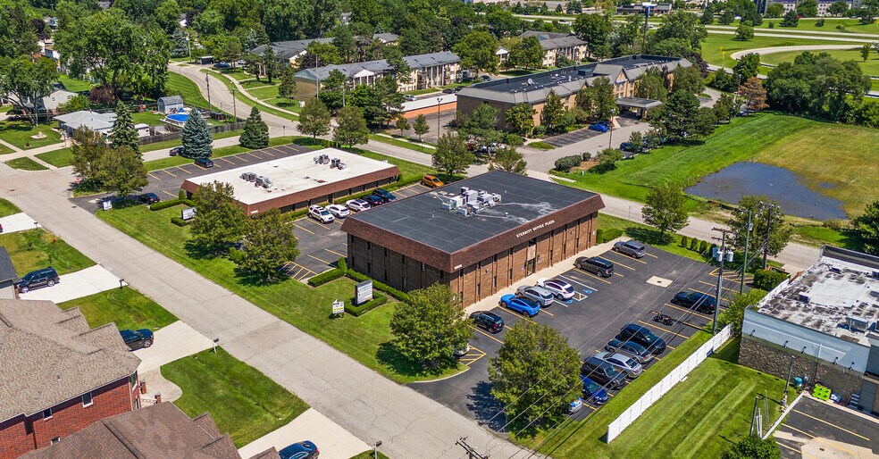 More Photos Of 45200 Sterritt St, Utica Office For Lease