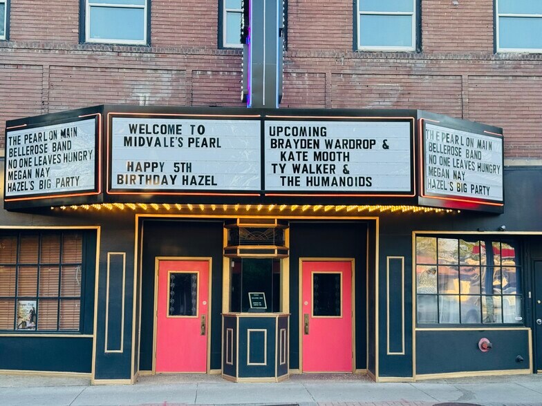 More Photos Of 7711 Main St, Midvale Movie Theatre For Sale