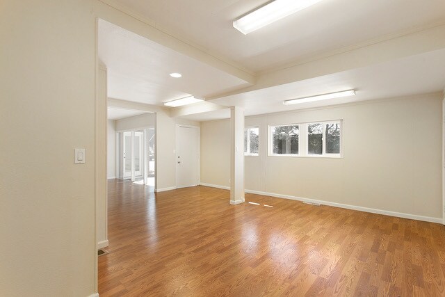 More Photos Of 6529-6533 NE Sandy Blvd, Portland Loft Creative Space For Sale