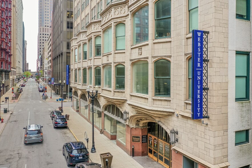 More Photos Of 812 Olive St, Saint Louis Office For Lease